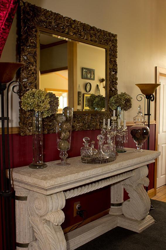 Coach House Guest house