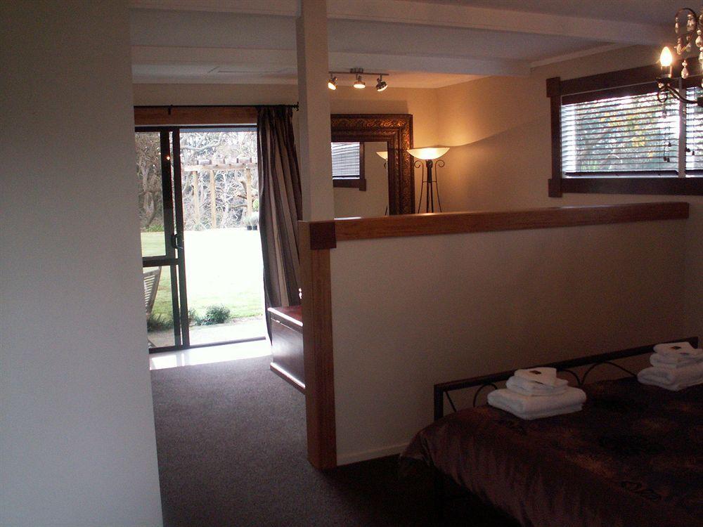 Coach House Guest house
