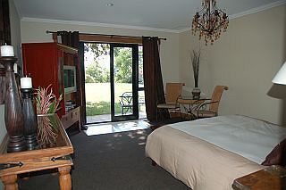 Coach House Guest house 4*
